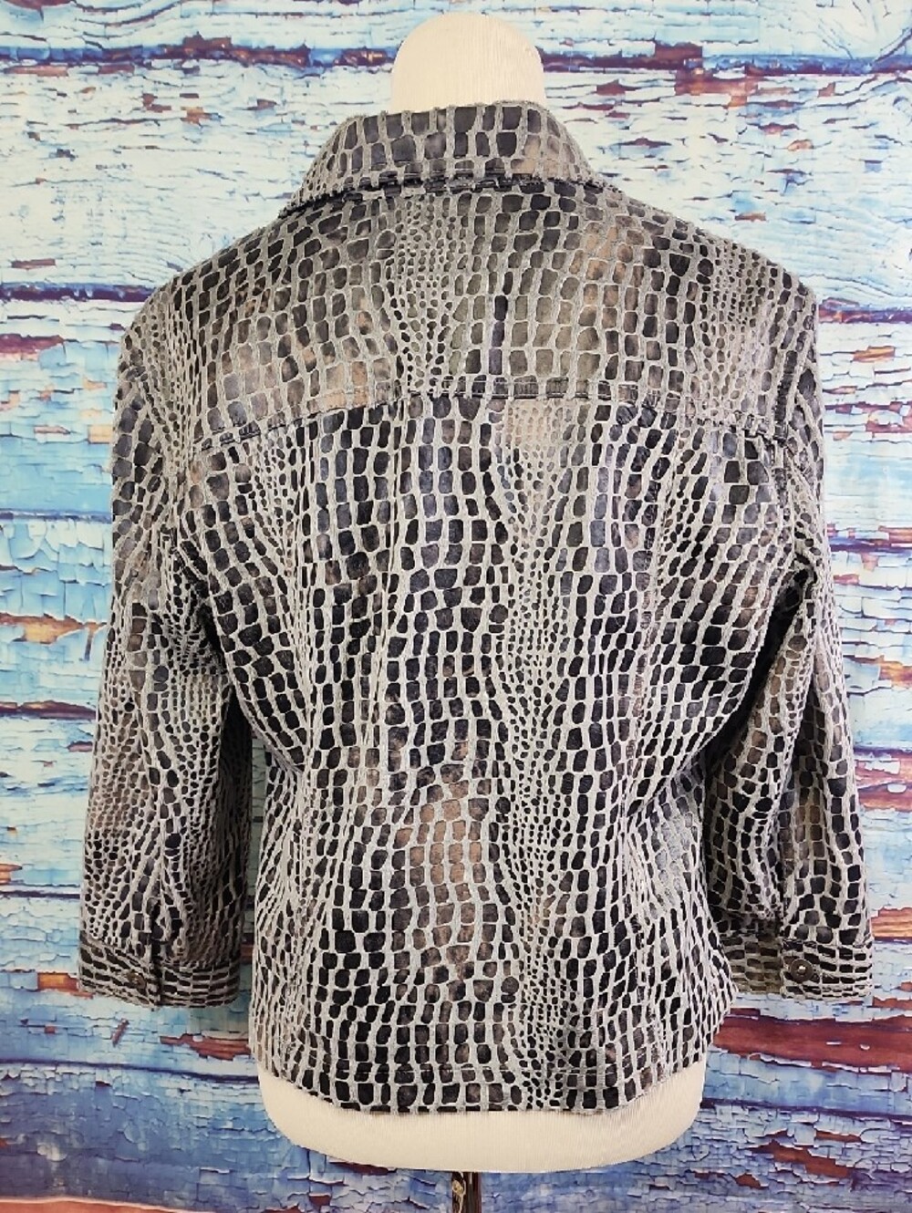 Ruby Rd. Gray Croc-Print Zip Jacket - Picture 3 of 7